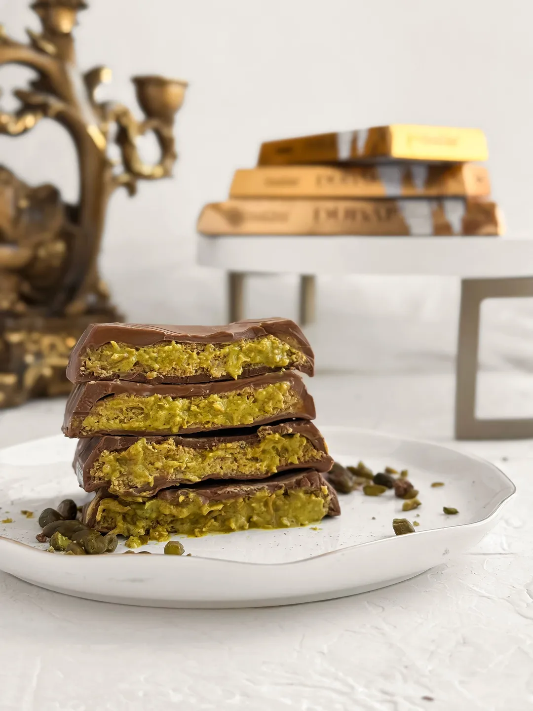 Beemax Dubai Chocolate Bar (Christmass Design Red/Green)