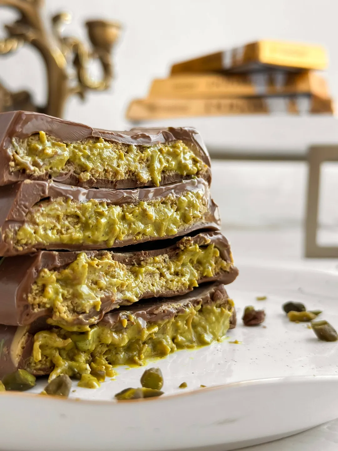 Beemax Dubai Chocolate Bar (Christmass Design Red/Green)