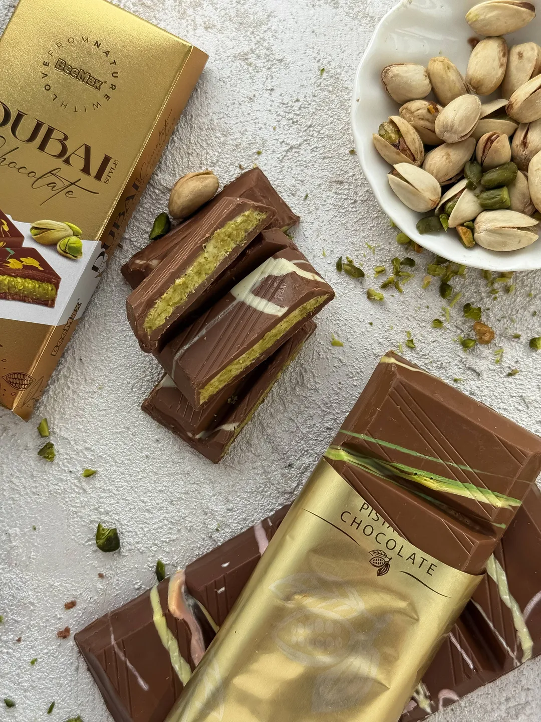 Beemax Dubai Chocolate Bar (Christmass Design Red/Green)