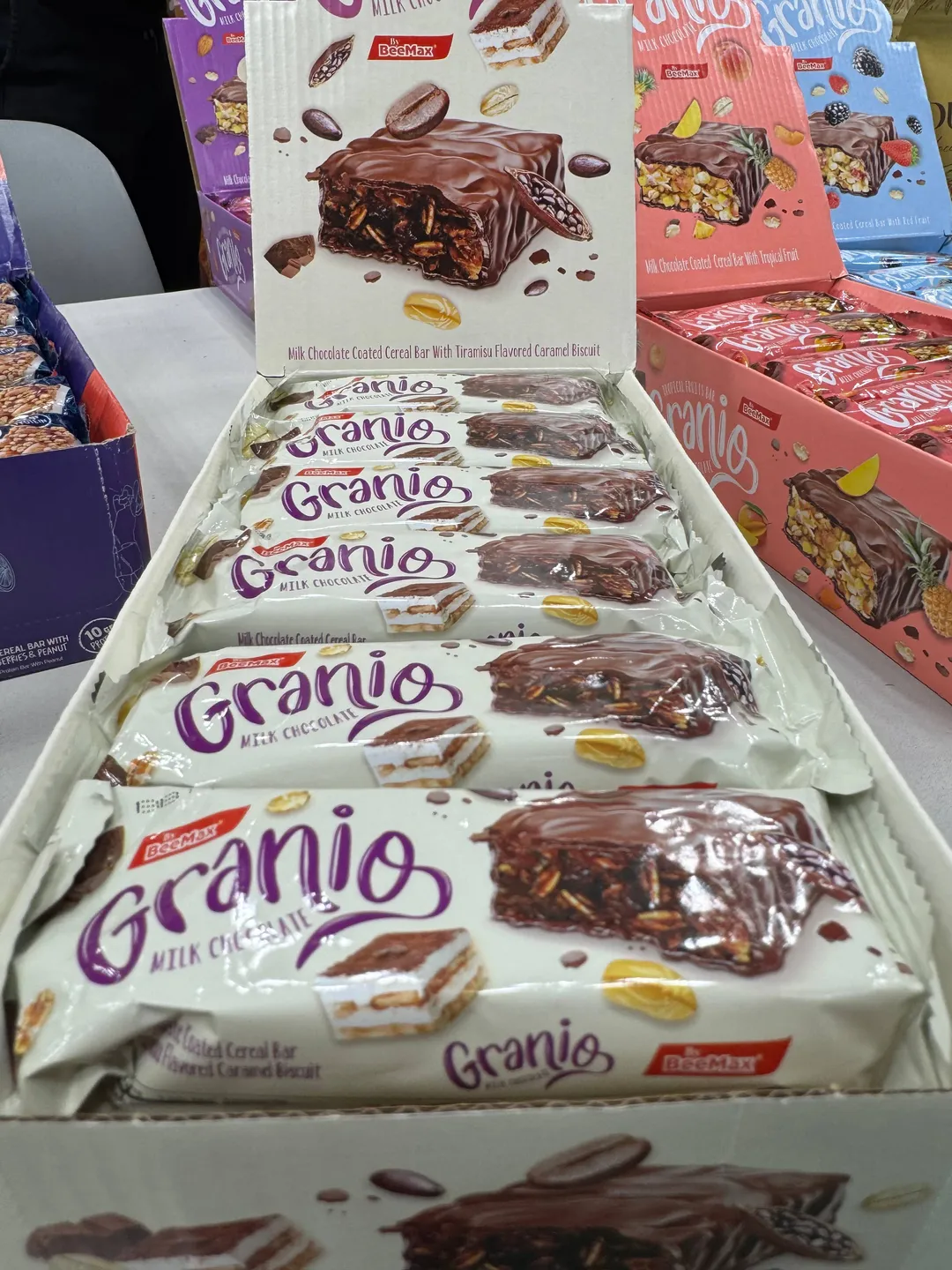 Beemax Granio Milk Chocolate Cereal Bar with Tramisu Flv