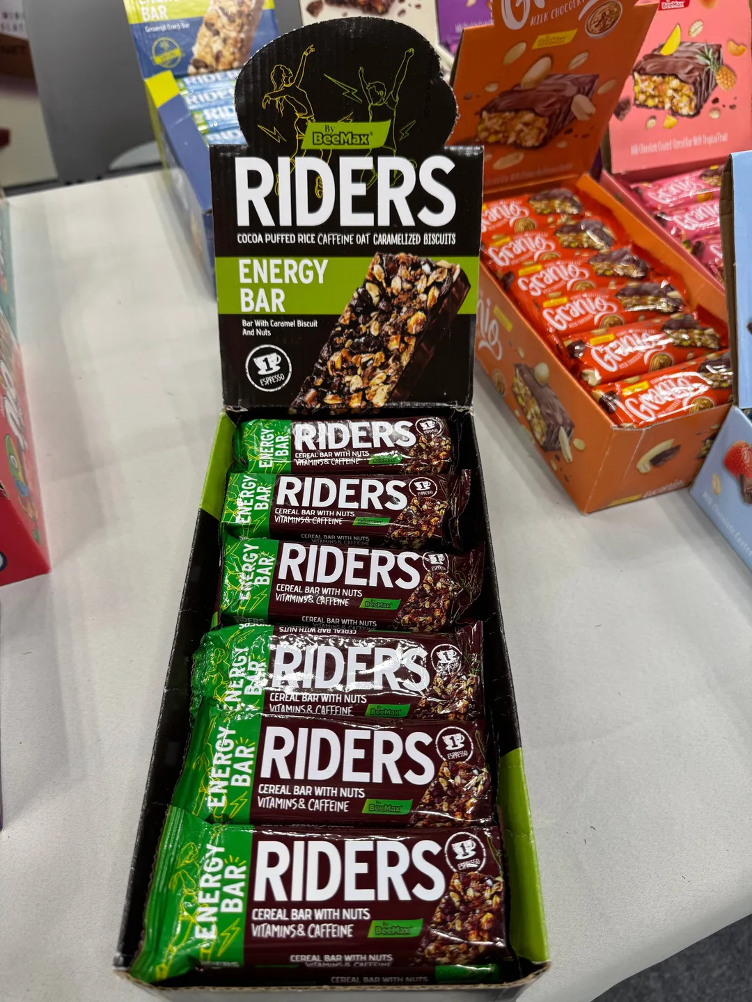 Riders Enegry Cereal Bar with Nuts Vitamin & Caffeine