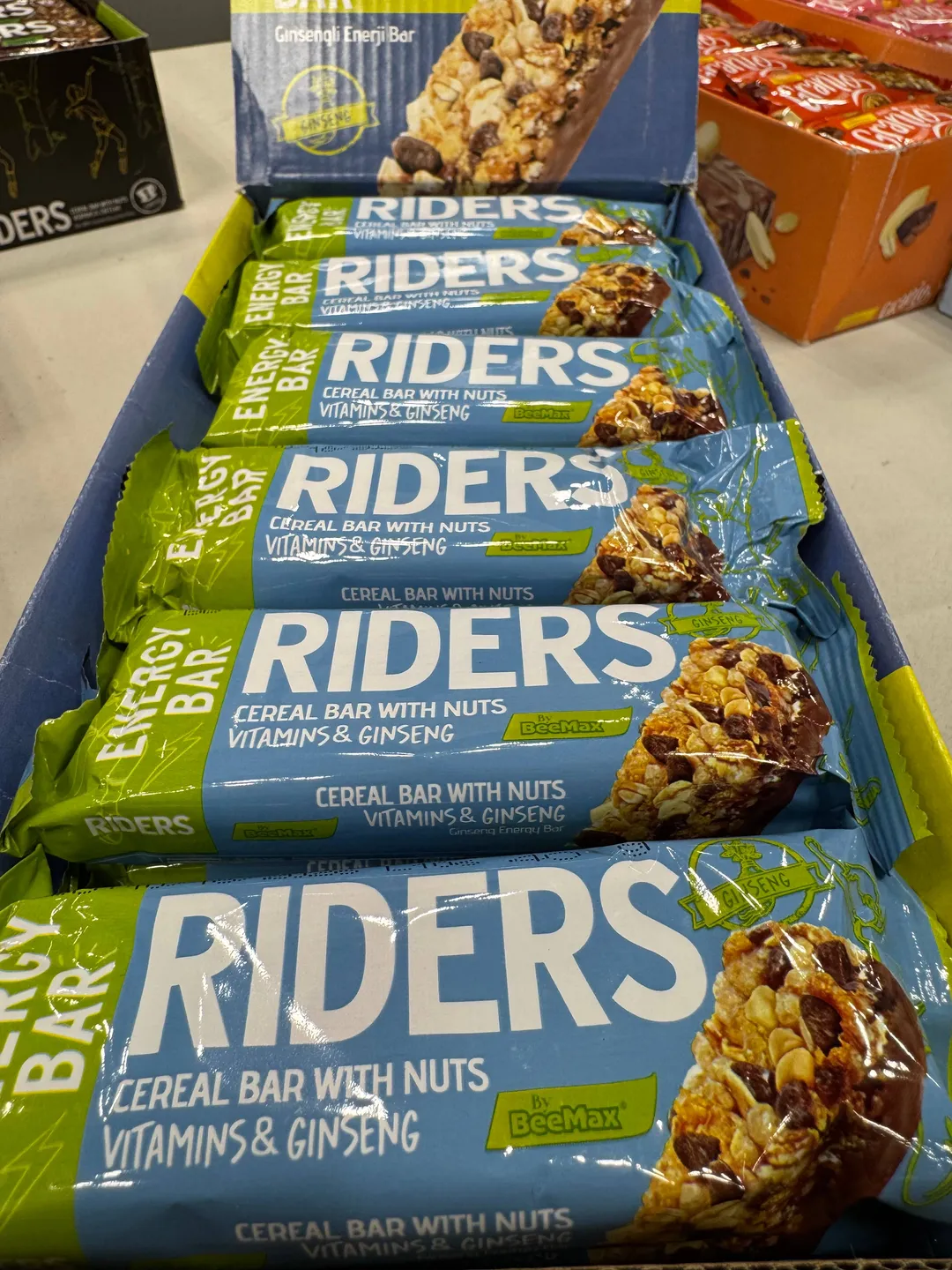 Riders Enegry Cereal Bar with Nuts Vitamins & Ginseng
