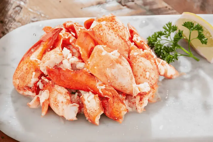 Fresh Lobster Meat, Knuckle & Claw, 1 lb Tray / 5 per / 1 case