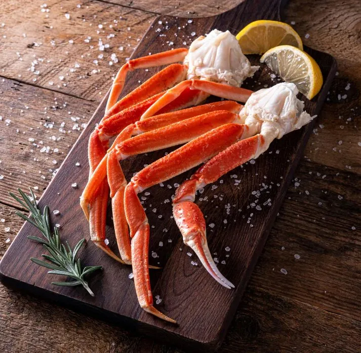 Snow Crab, Clusters, 8 up, 2 lb Bag / 5 per / 1 case