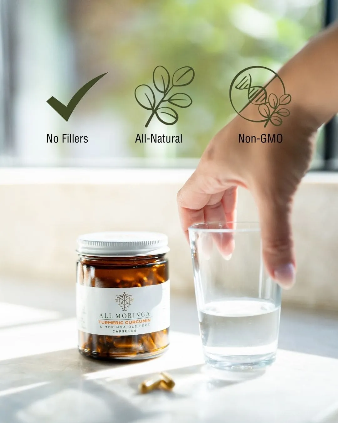 Premium Organic Turmeric Curcumin 95% Curcuminoids, Moringa Isothiocyanates & Black Pepper Piperine Extract, Vegan Capsules in a Glass Jar (Month Supply)