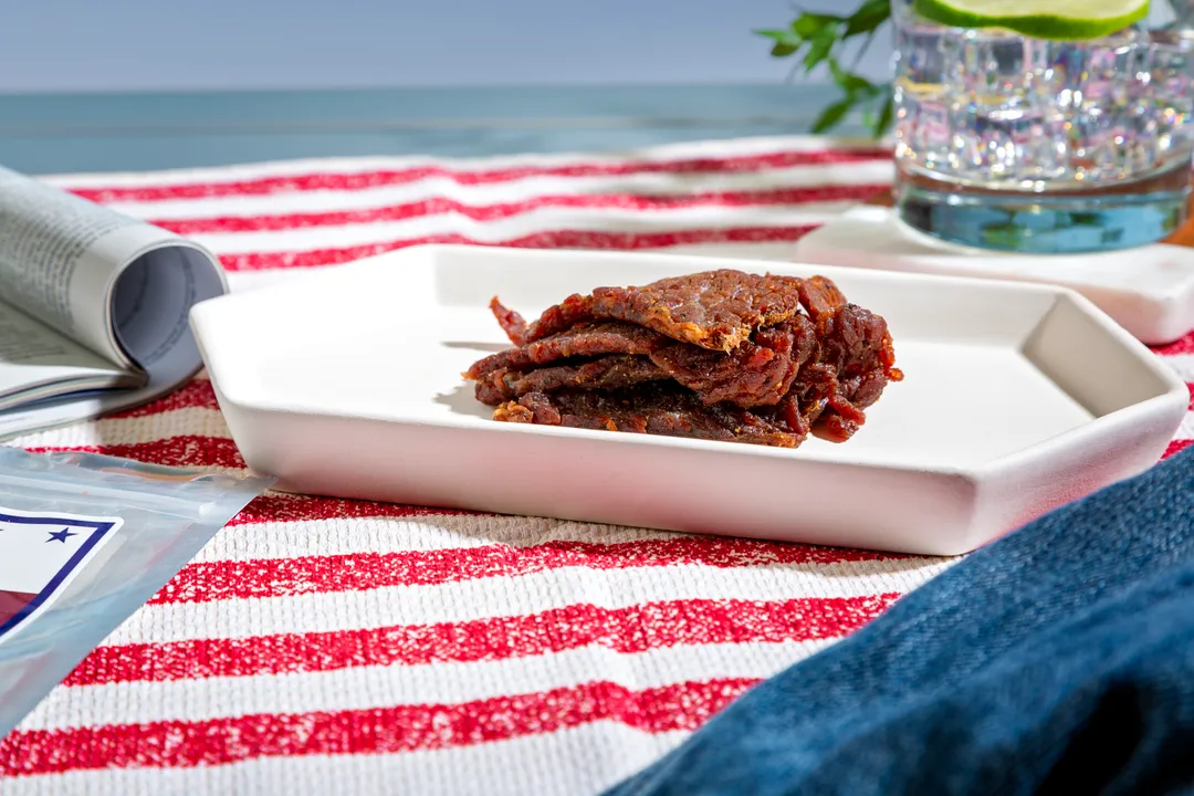 American Jerky Company – 2.85oz Dirt Floor BBQ Recipe Brisket Beef Jerky