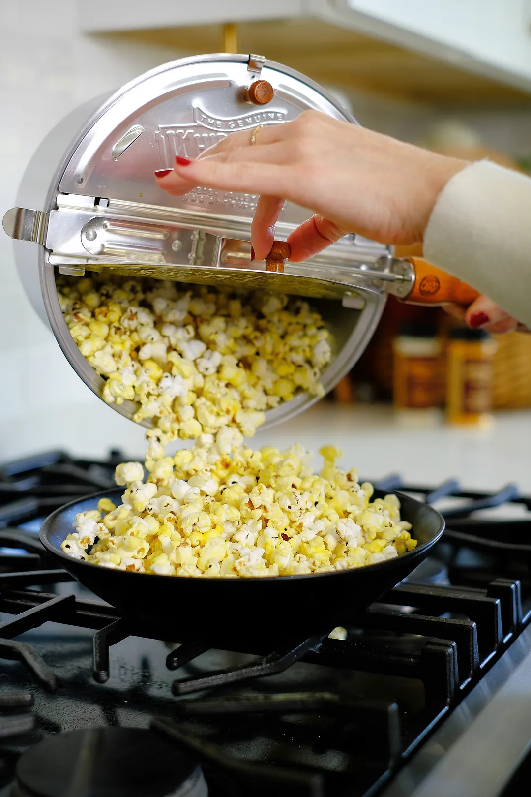 6-Quart Aluminum Whirley Popper Kitchen Appliance
