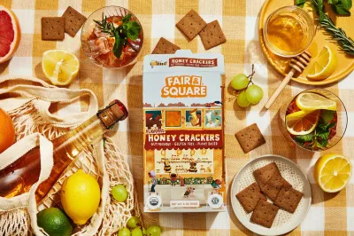 Honey Graham Crackers | 4oz Box