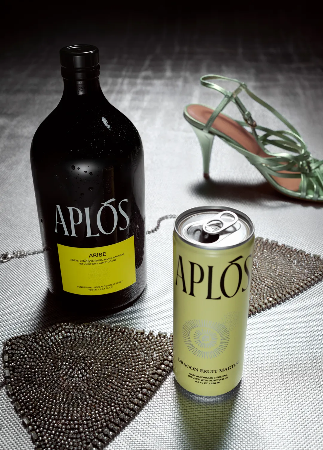 Aplós Dragon Fruit Martini