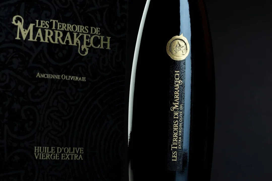 Giftbox Les Terroirs de Marrakech Organic Extra Virgin Olive Oil Luxury Glass bottle - Moroccan and Polyphenol Rich - Carbon Neutral - Low Acidity - Trusted by Michelin Star Chefs
