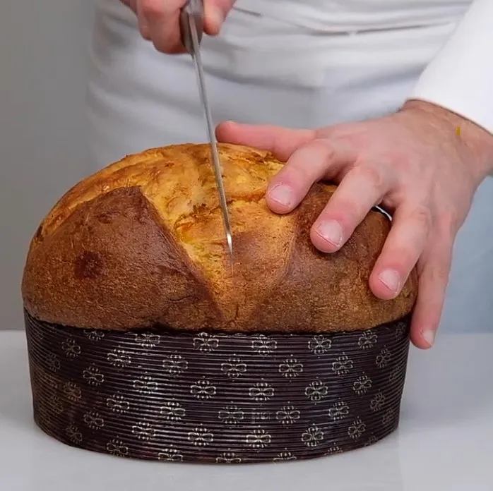 Triple Chocolate Panettone - Net wt 35,27oz