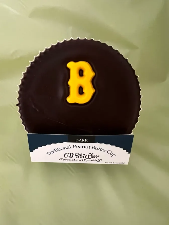 Milk Chocolate Boston Bruins Traditional Peanut Butter Cups