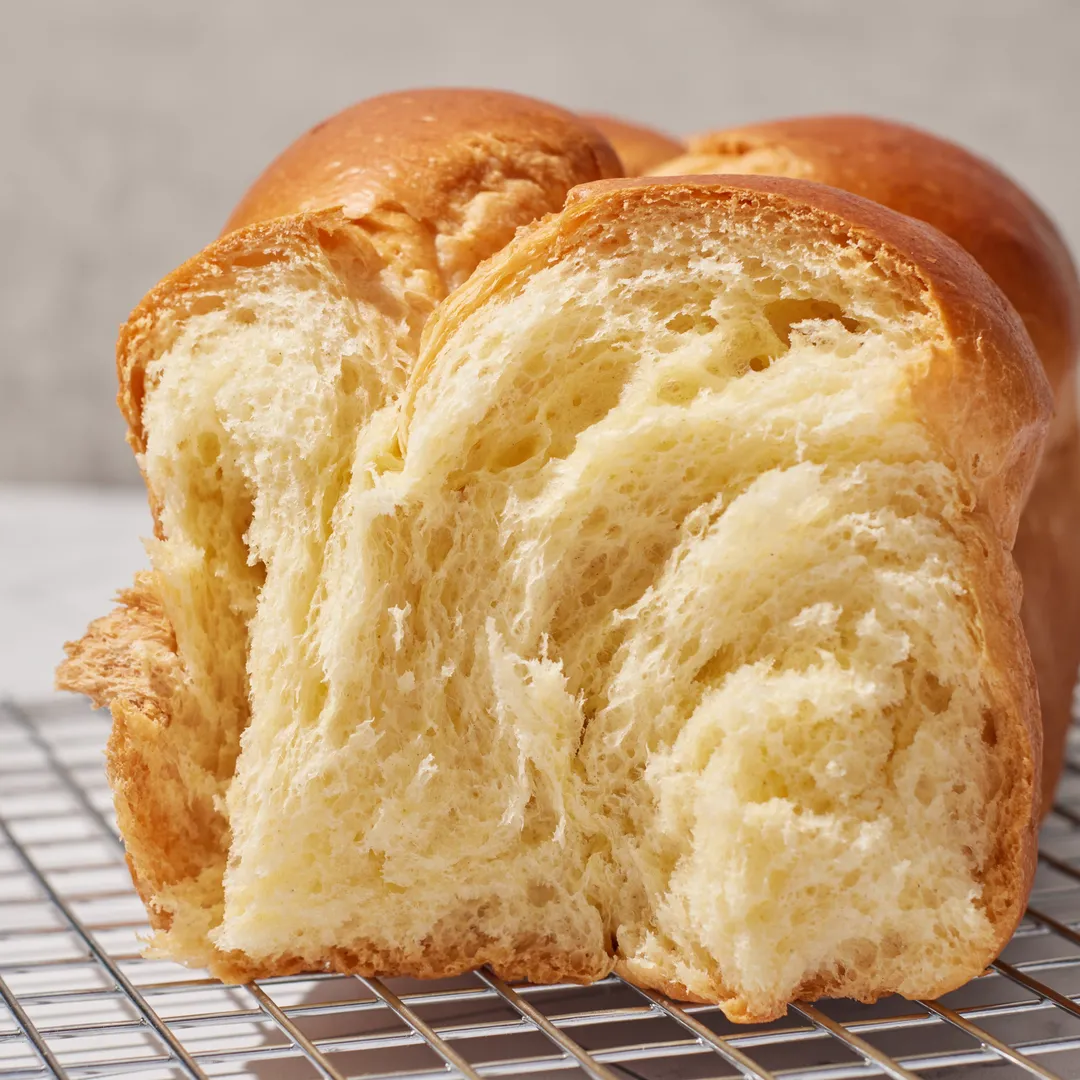 The Hand Braided Brioche