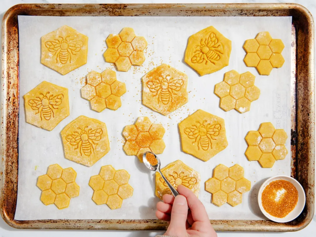 Hexagon Honeycomb Cookies - Pollination DIY Baking Kit