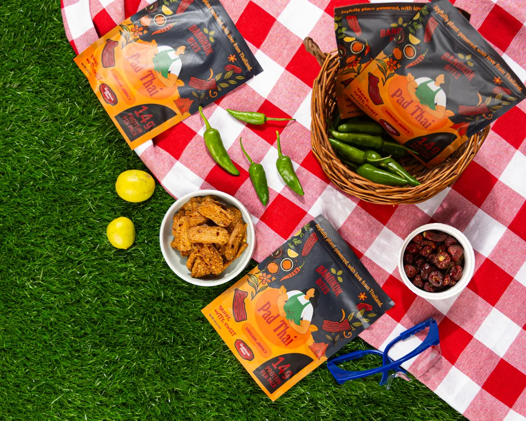 Plant Based Jerky - Pad Thai (Protein 14g, Low Fat, Vegan, Non-GMO Soy)