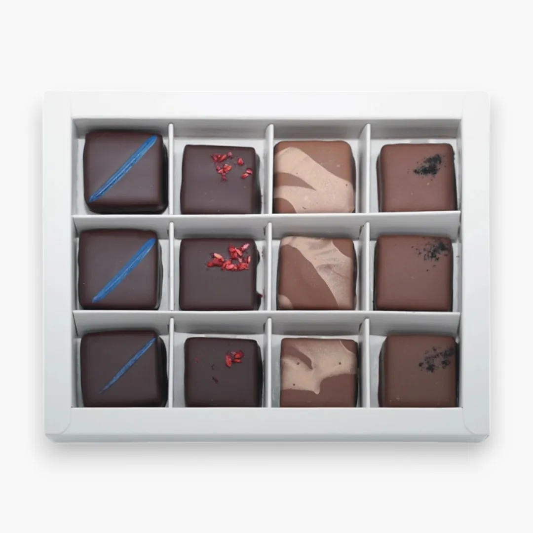 Fjak Chocolate Coated Mixed Caramels (12 pcs)