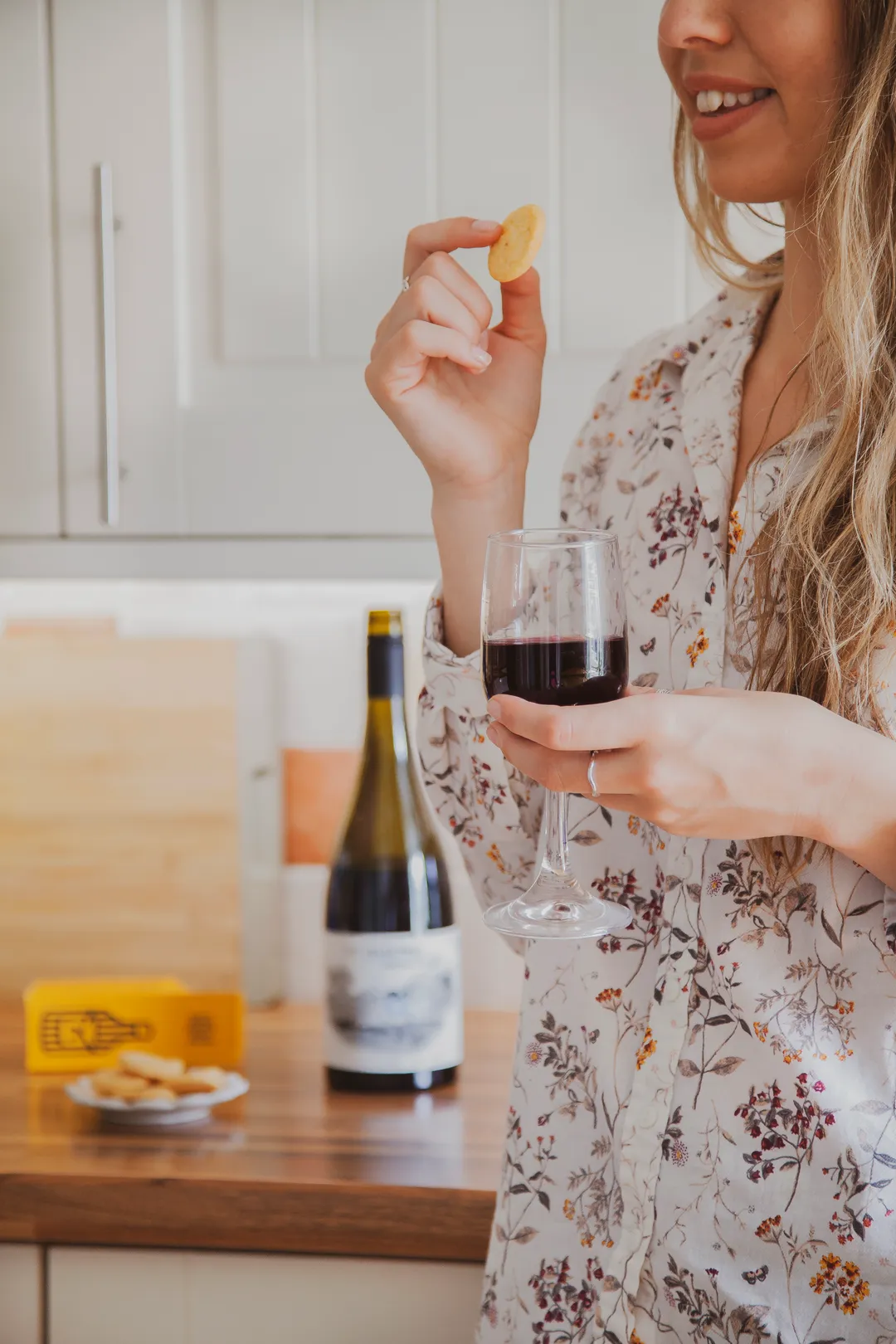 50% off SALE - Drinks Biscuit - Aged Gouda & Red Onion
