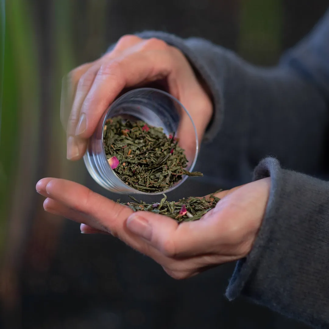 Pomegranate Green Tea - Premium Loose Leaf Tea - 3.5 oz 