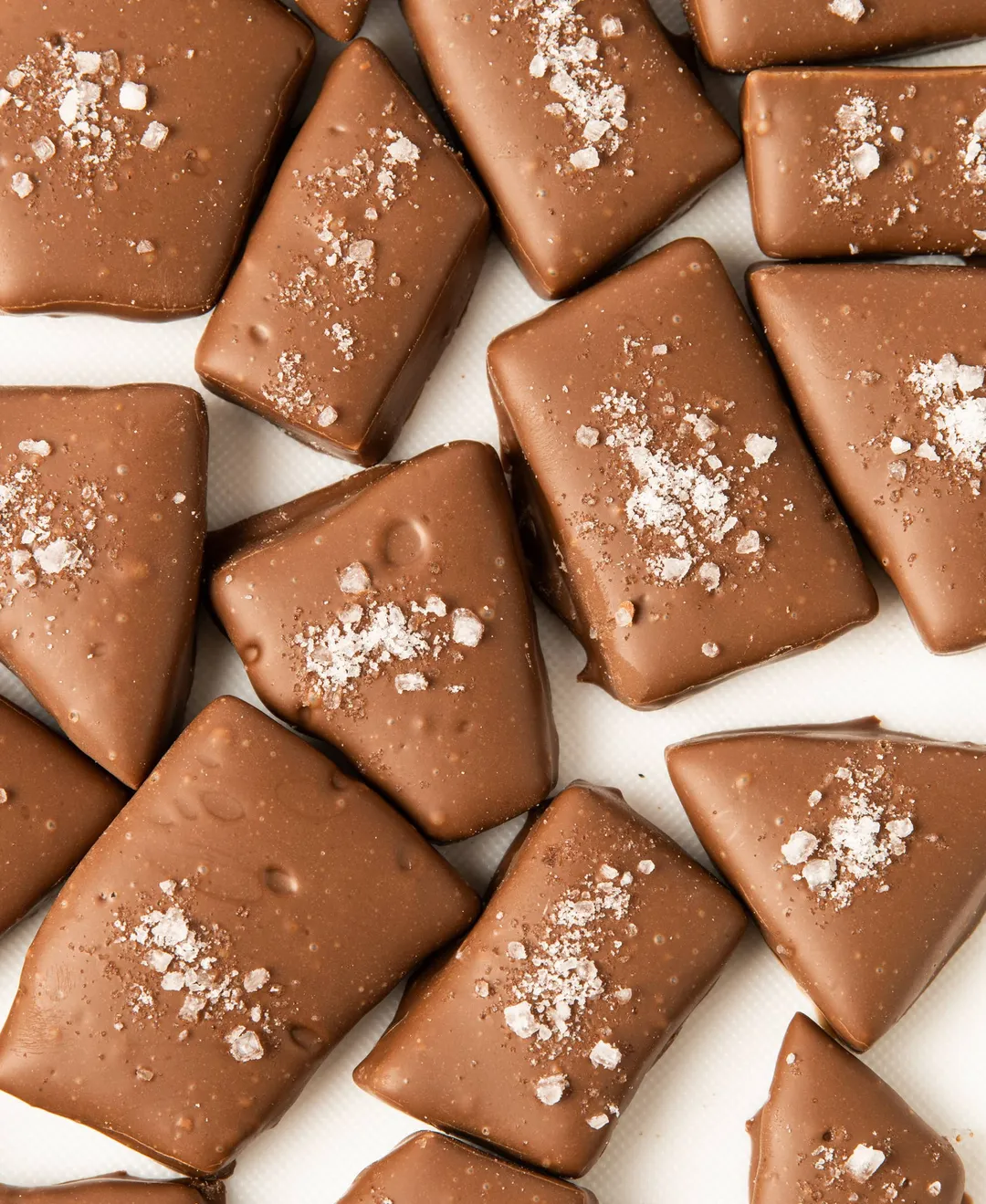 Milk Chocolate Toffee Gift Box - Pecan (1/2 lb)