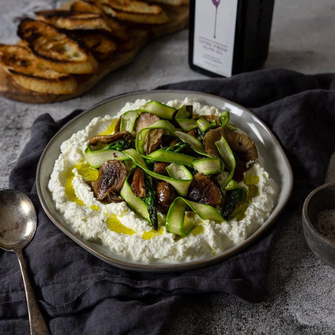 Organic Biancolilla Centinara Extra Virgin Olive Oil
