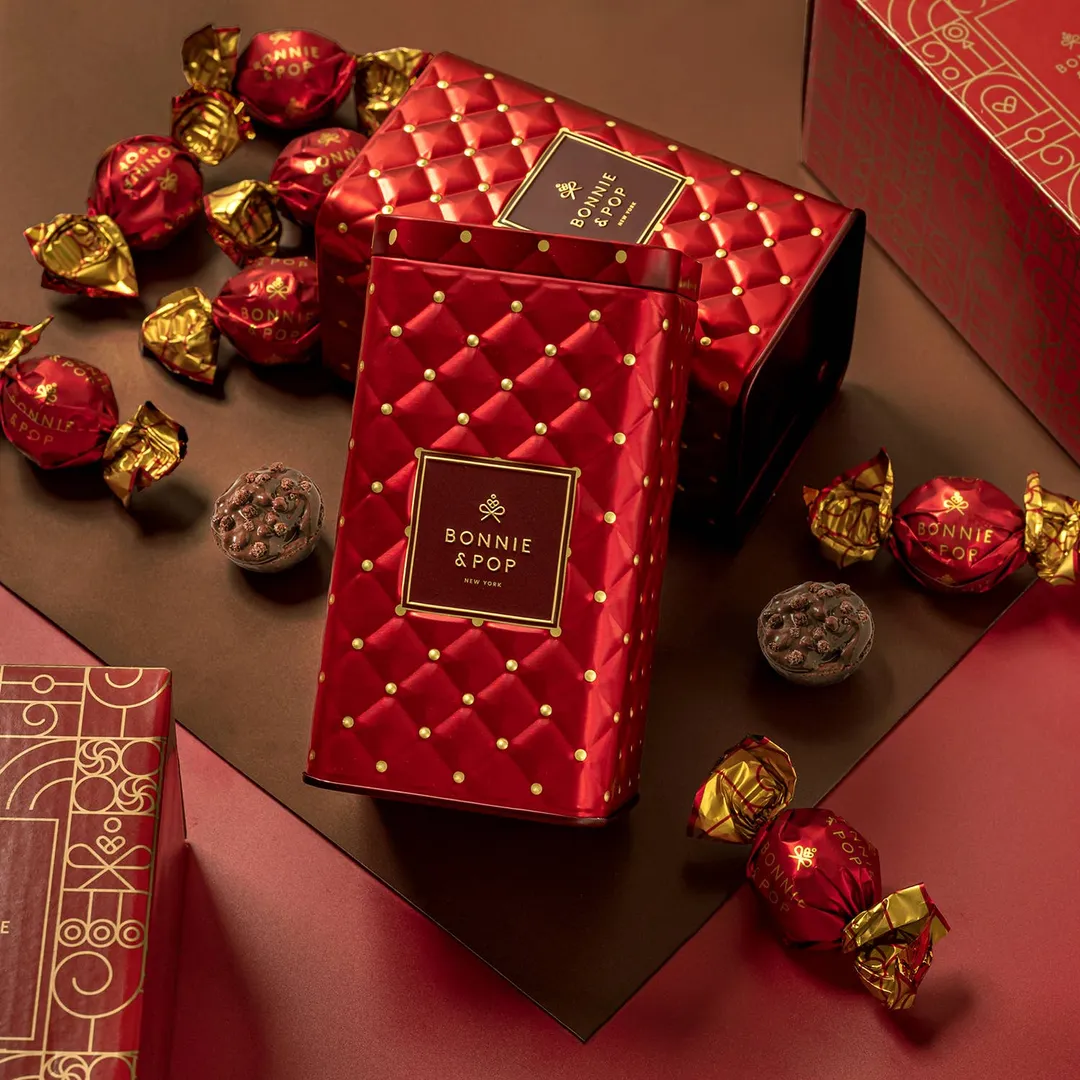 Luxury Chocolate Tins– Gourmet Chocolate Assortment, Premium Milk & Dark Chocolate Bonbons in Elegant Keepsake Tins