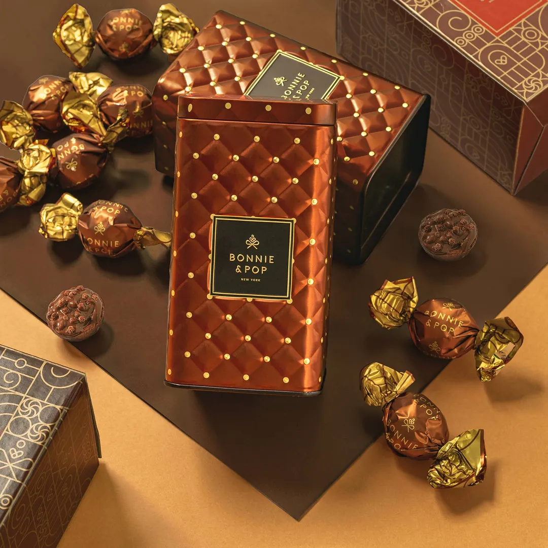 Luxury Chocolate Tins– Gourmet Chocolate Assortment, Premium Milk & Dark Chocolate Bonbons in Elegant Keepsake Tins