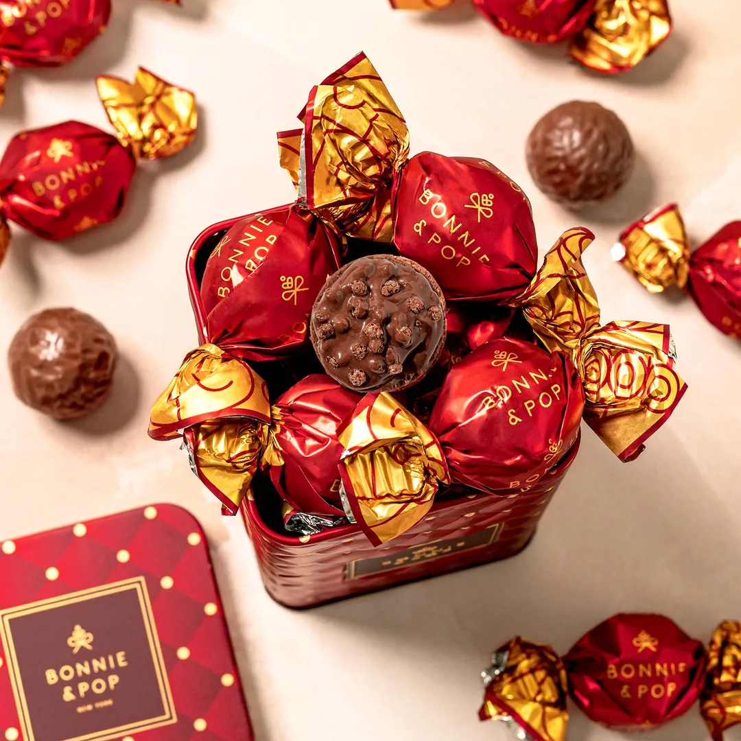 Luxury Chocolate Tins– Gourmet Chocolate Assortment, Premium Milk & Dark Chocolate Bonbons in Elegant Keepsake Tins