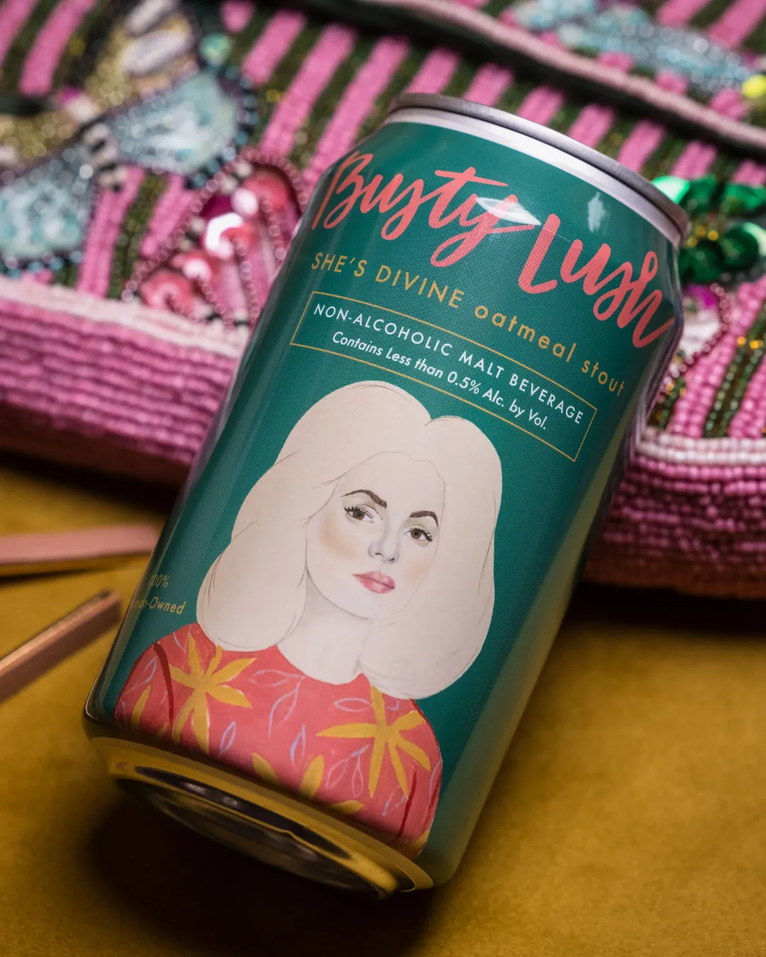 She's Divine Non-Alcoholic Oatmeal Stout (4pk)