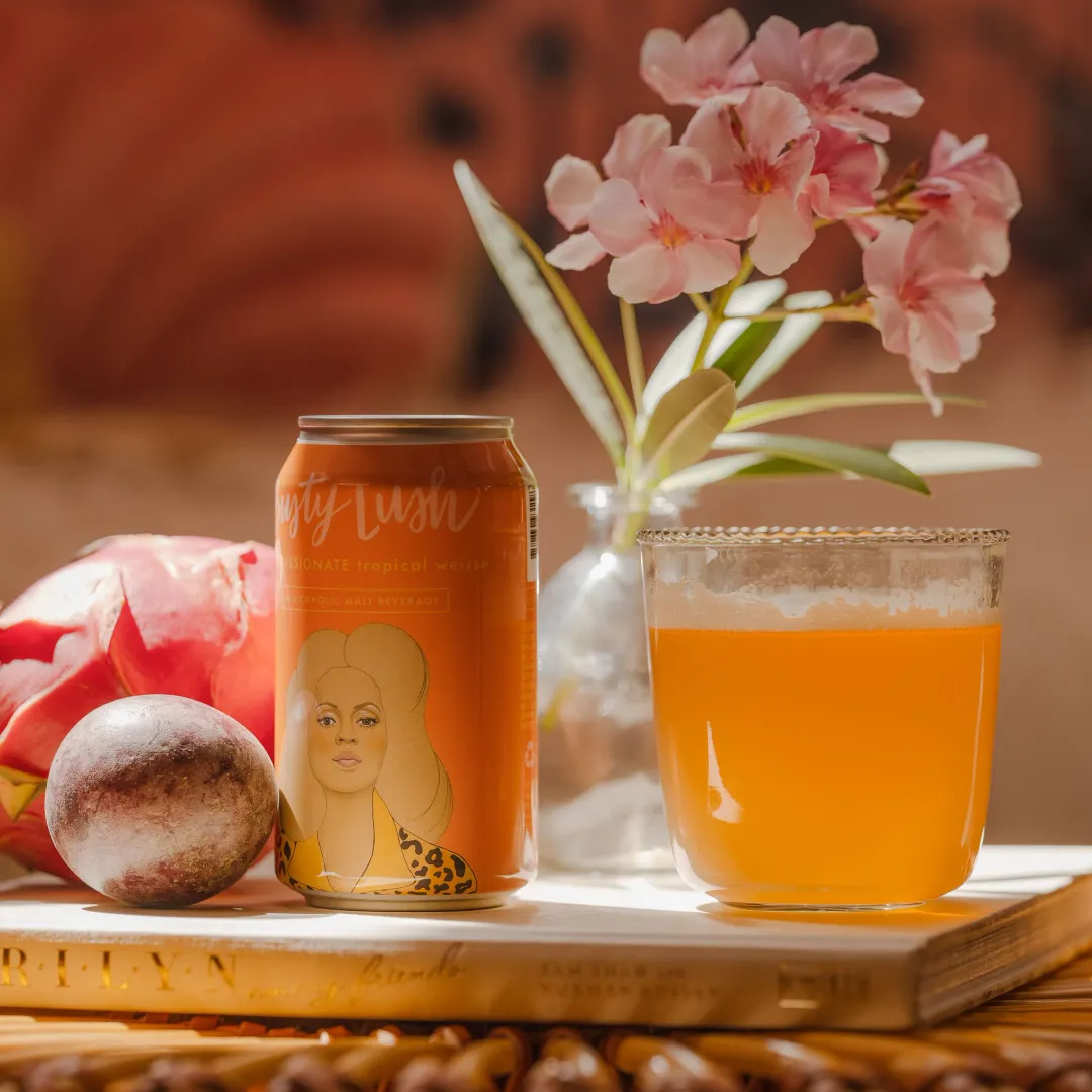 She's Passionate Non-Alcoholic Tropical Weisse (4pk)