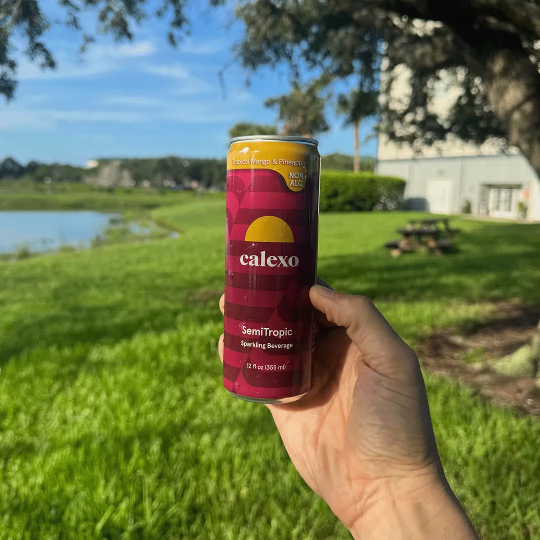 Calexo SemiTropic - Non-Alcoholic Sparkling Mocktail - 0.0%ABV - 12oz