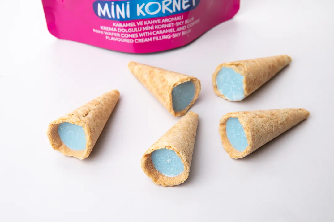 Sky Blue Mini Kornet – Caramel &amp; Coffee Filled 1.94 oz (55g)