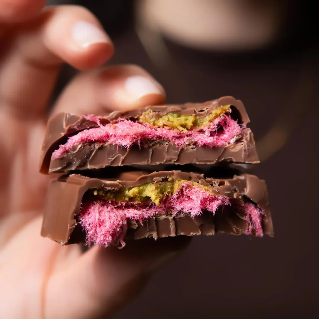 Labudabu Angel Hair Dubai Chocolate Bar - Pink Cotton Candy 