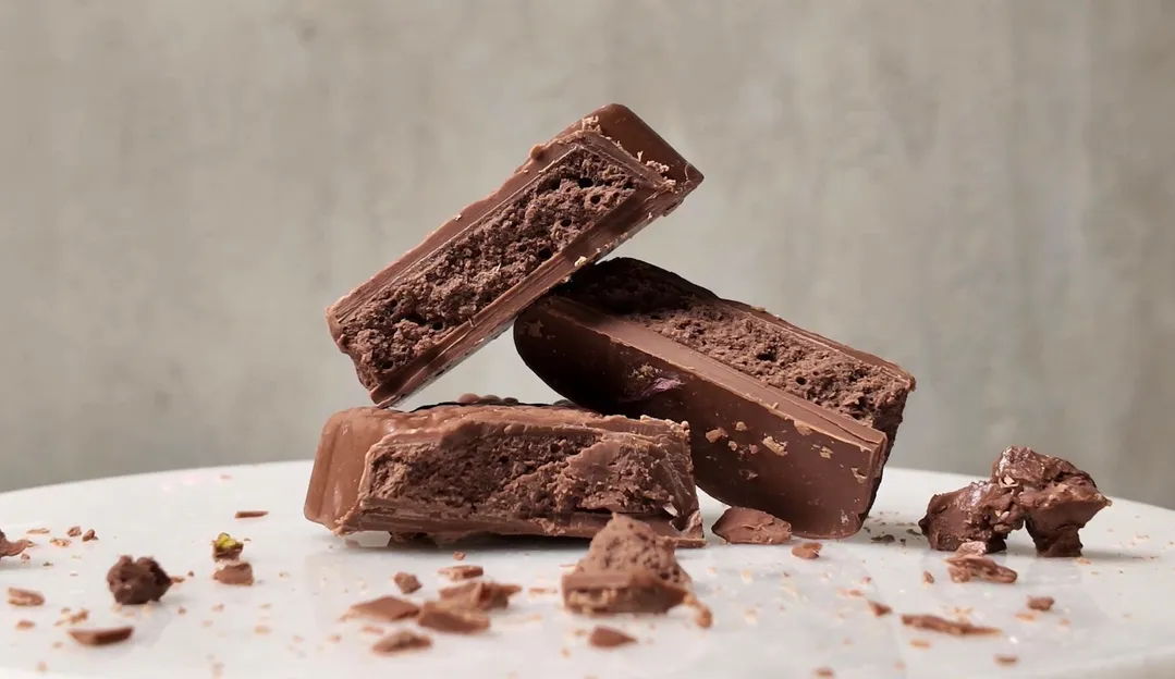 Cartoon Viral Milky Chocolate Bar - Premium Quality