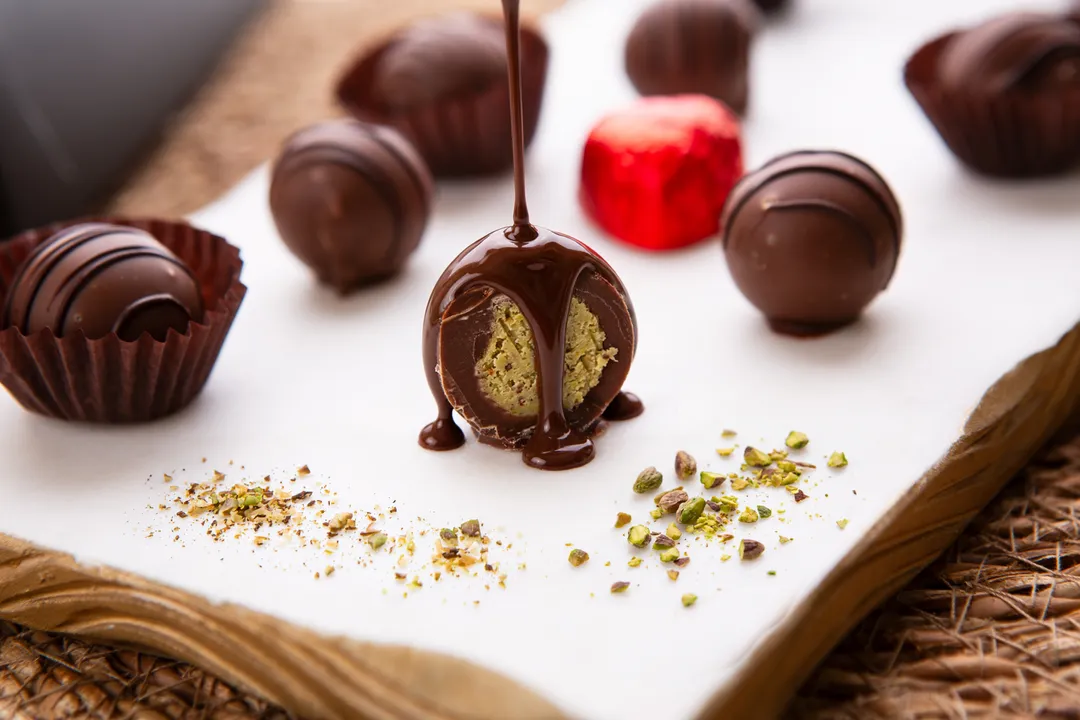 CARIANS Dubai Truffles Chocolate Gift Box