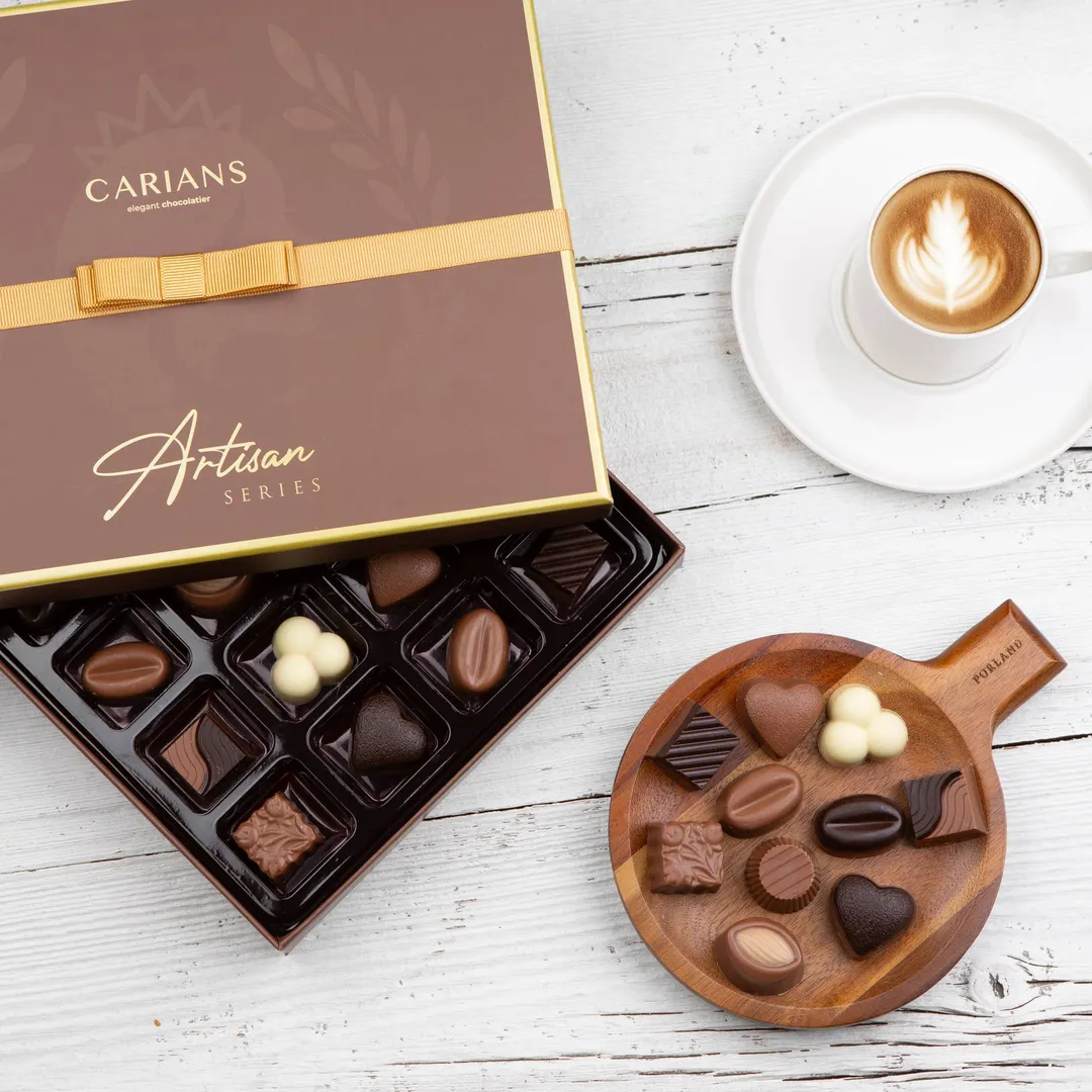 Valentine's Day Luxury Chocolate Gift Box Premium Quality, Gold Ribbon