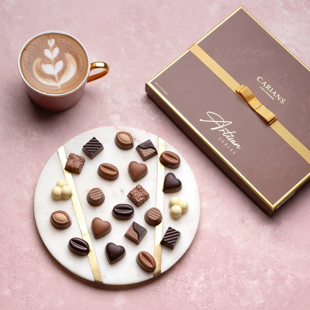 Valentine's Day Luxury Chocolate Gift Box Premium Quality, Gold Ribbon