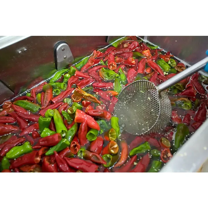 Mirogallo Diavolicchi Hot Peppers in EVOO 9.5oz