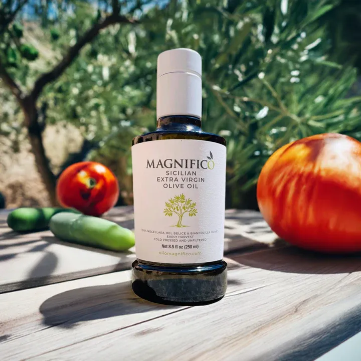 Magnifico EVOO Small Bottle - 8.5 oz (250 ml)