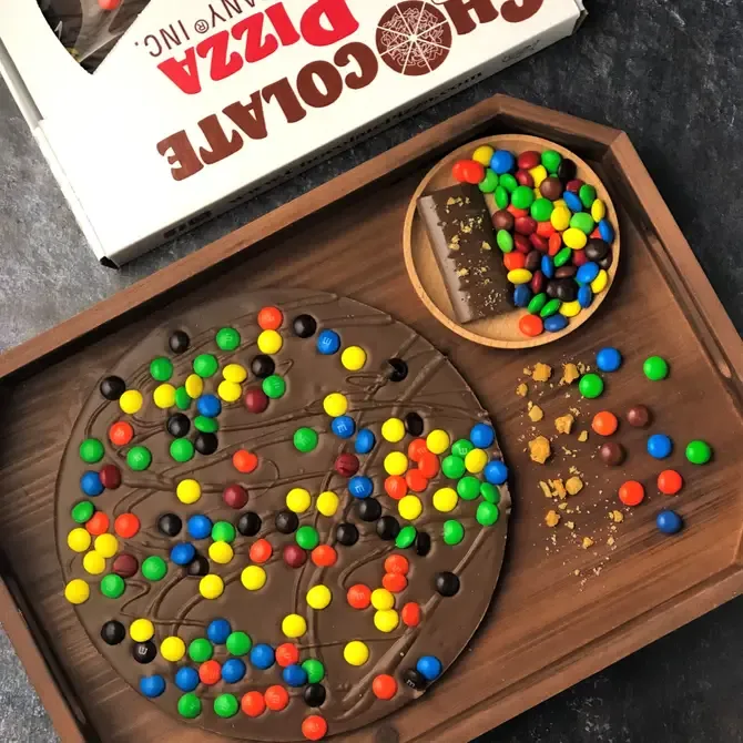 Chocolate Pizza - Candy Top
