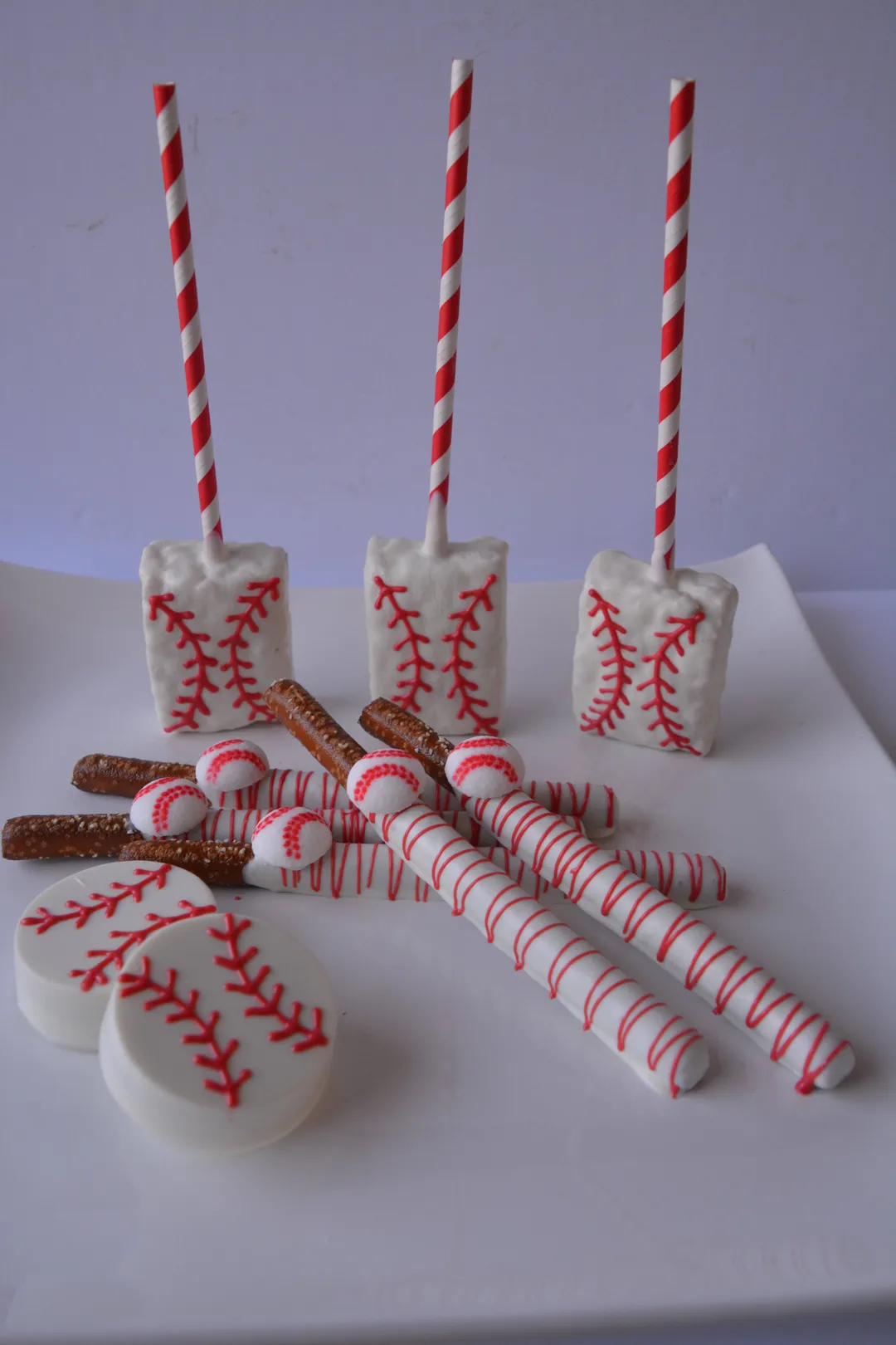 Baseball Themed Chocolate Covered Rice Crispie Treats