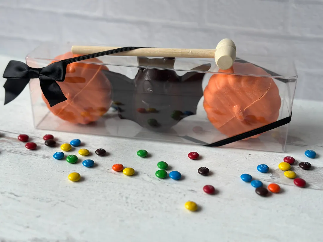 Bat & Pumpkin Breakable Chocolate Gift Box