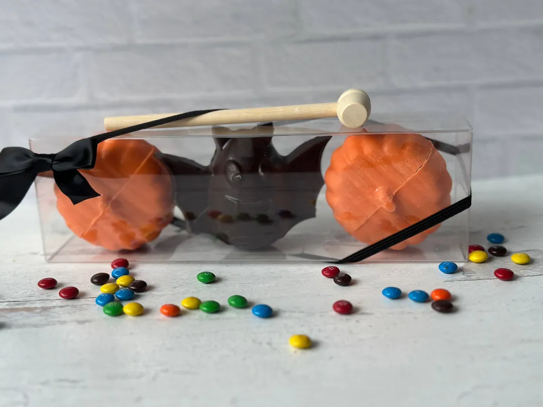 Bat & Pumpkin Breakable Chocolate Gift Box