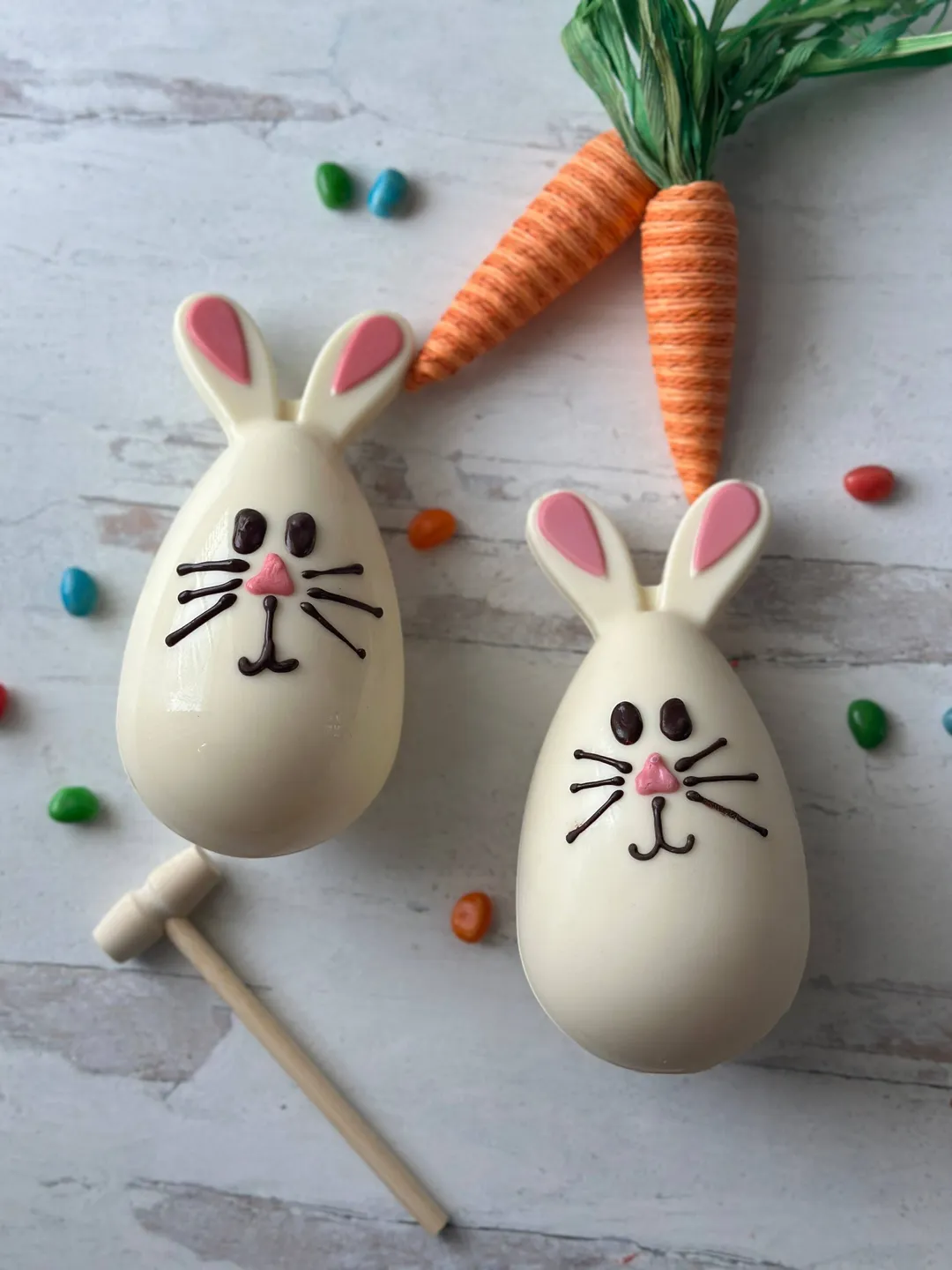 Breakable Easter Bunny (Hopper)