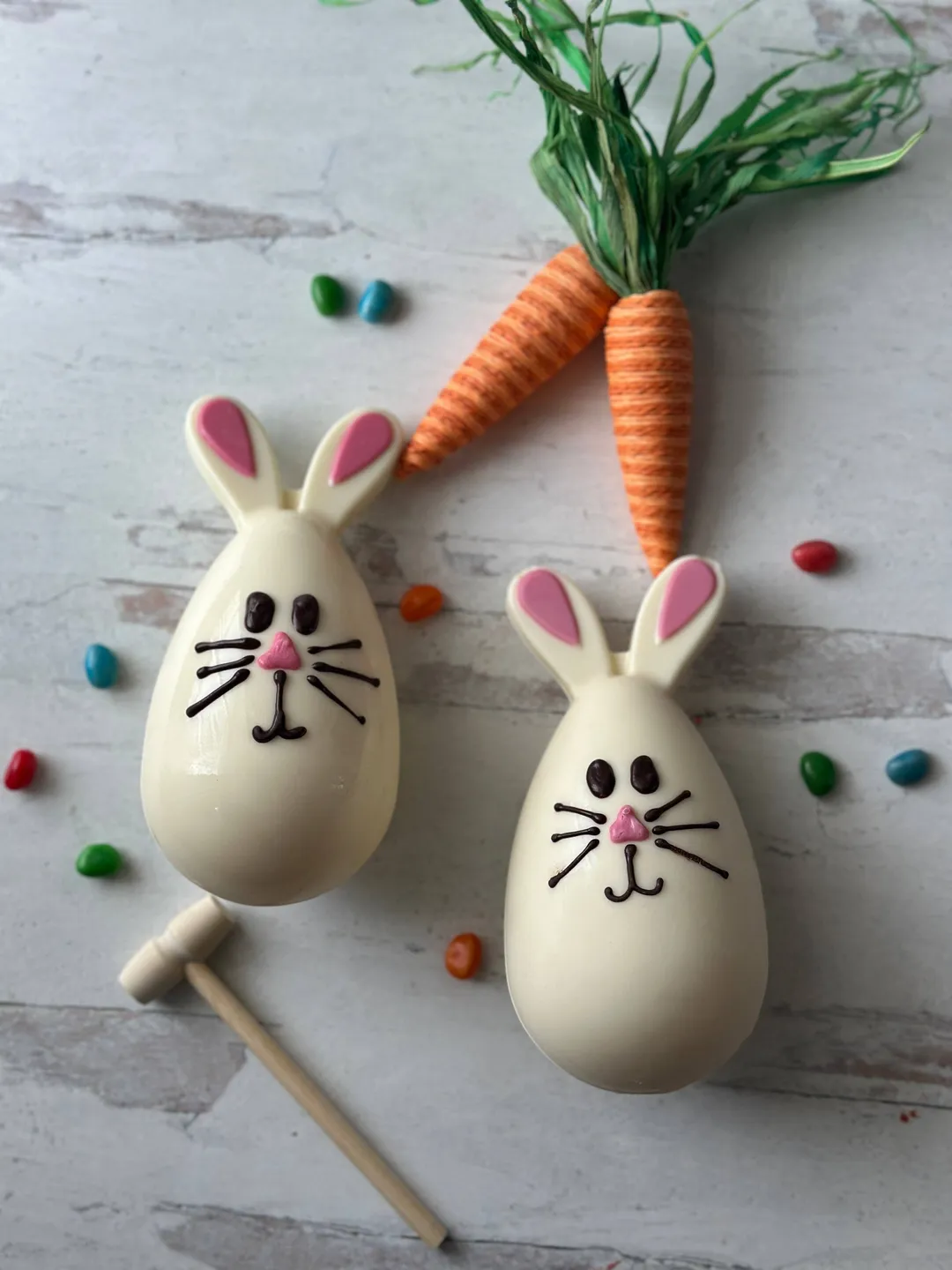 Breakable Easter Bunny (Hopper)
