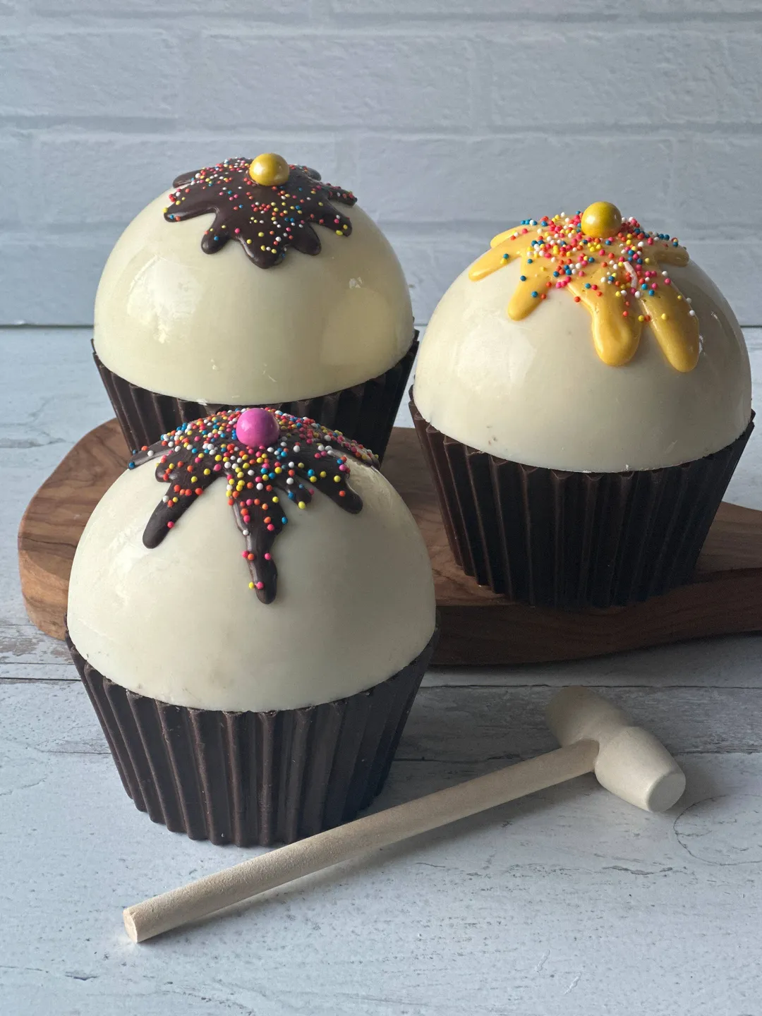 Breakable Smash Cupcake