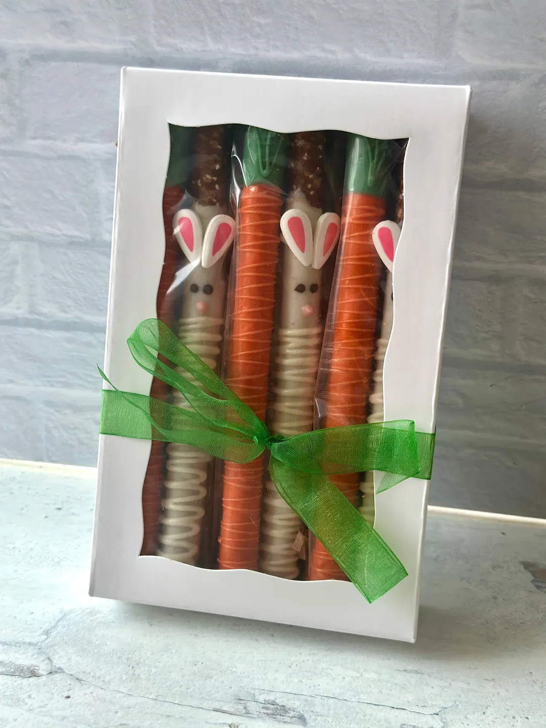 Carrot Pretzel Gift Box