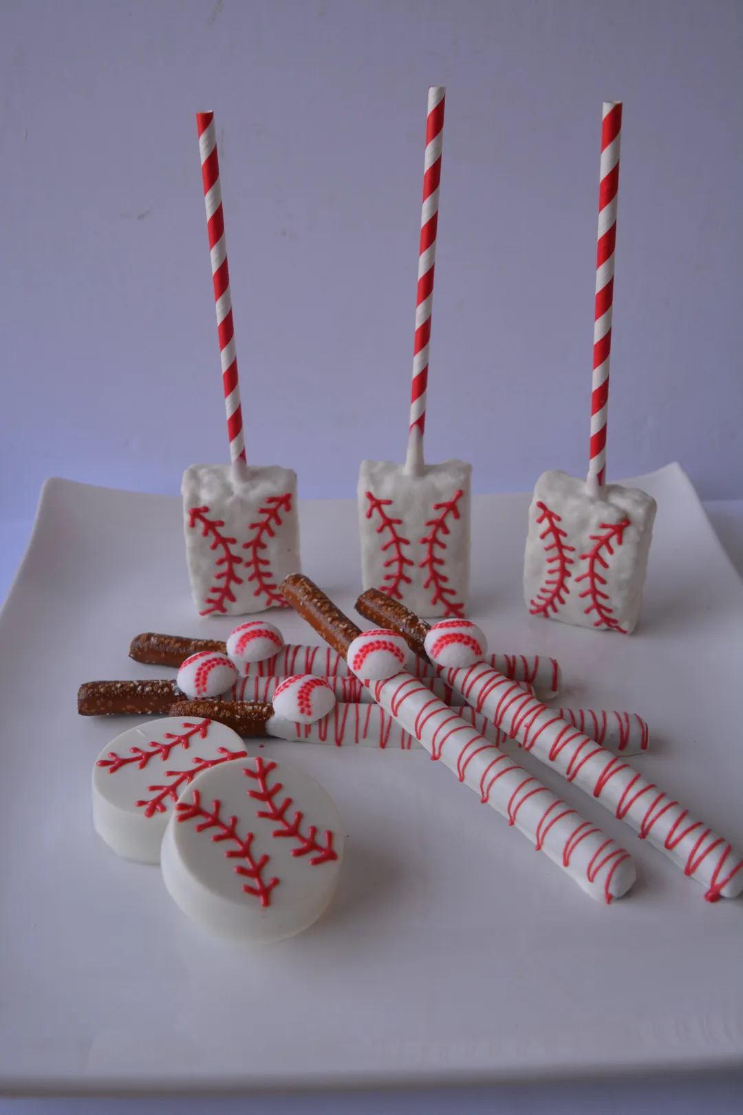Chocolate Covered Baseball Pretzels (1 per pack)