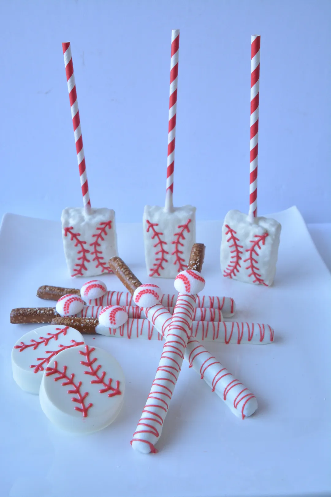 Chocolate Covered Baseball Pretzels (1 per pack)