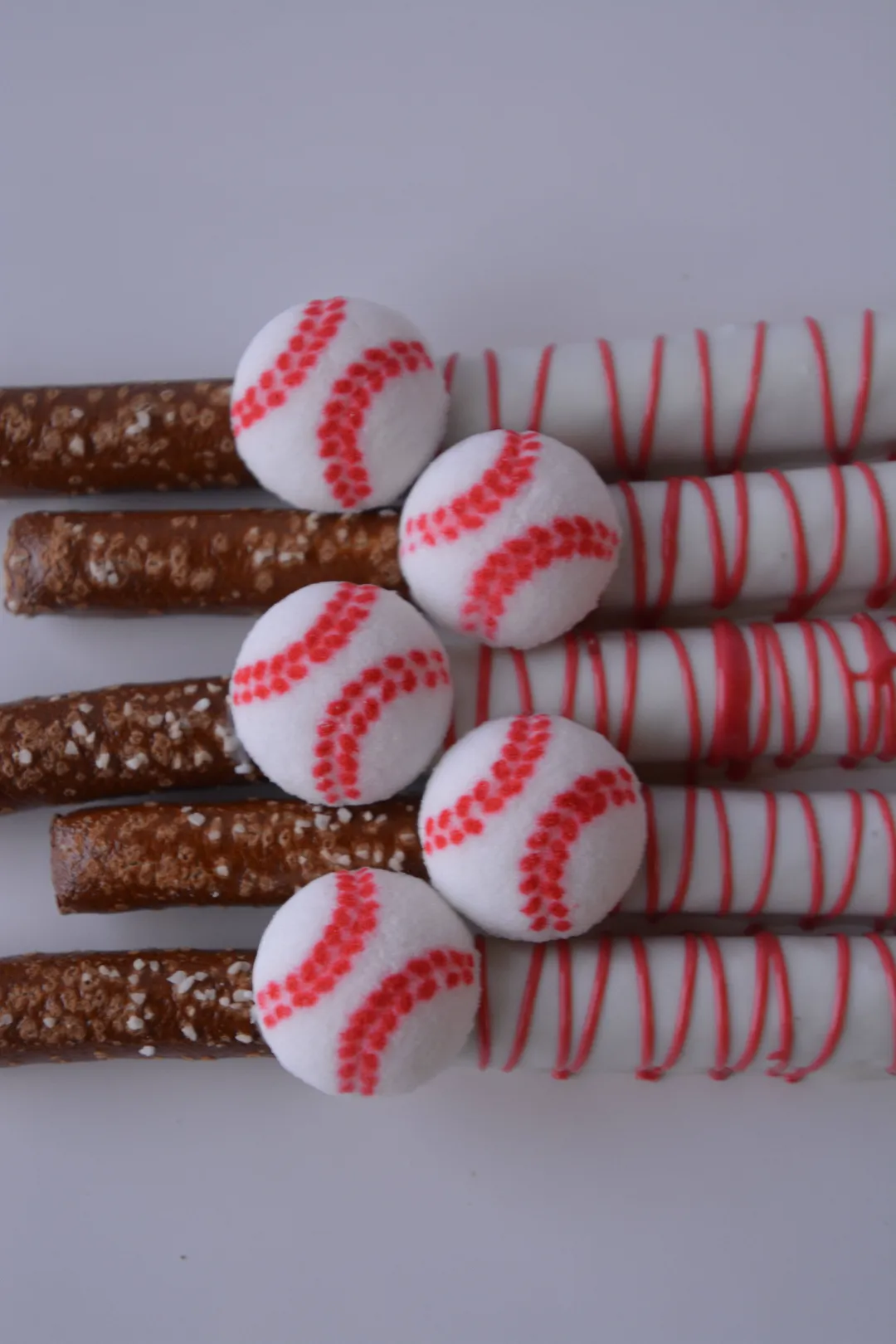 Chocolate Covered Baseball Pretzels (1 per pack)