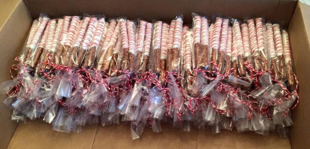 Christmas Chocolate Covered Pretzels (2 Pack)